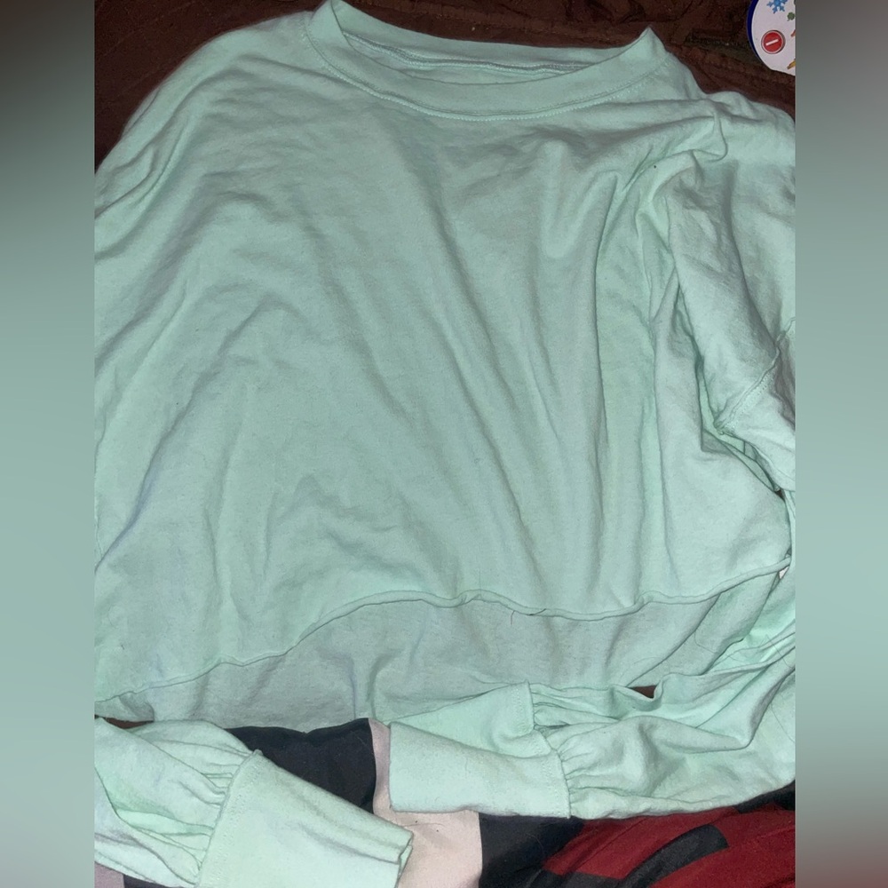 We The Free Free People Mint Green Long Sleeve Cropped Shirt Womens Size XSmall